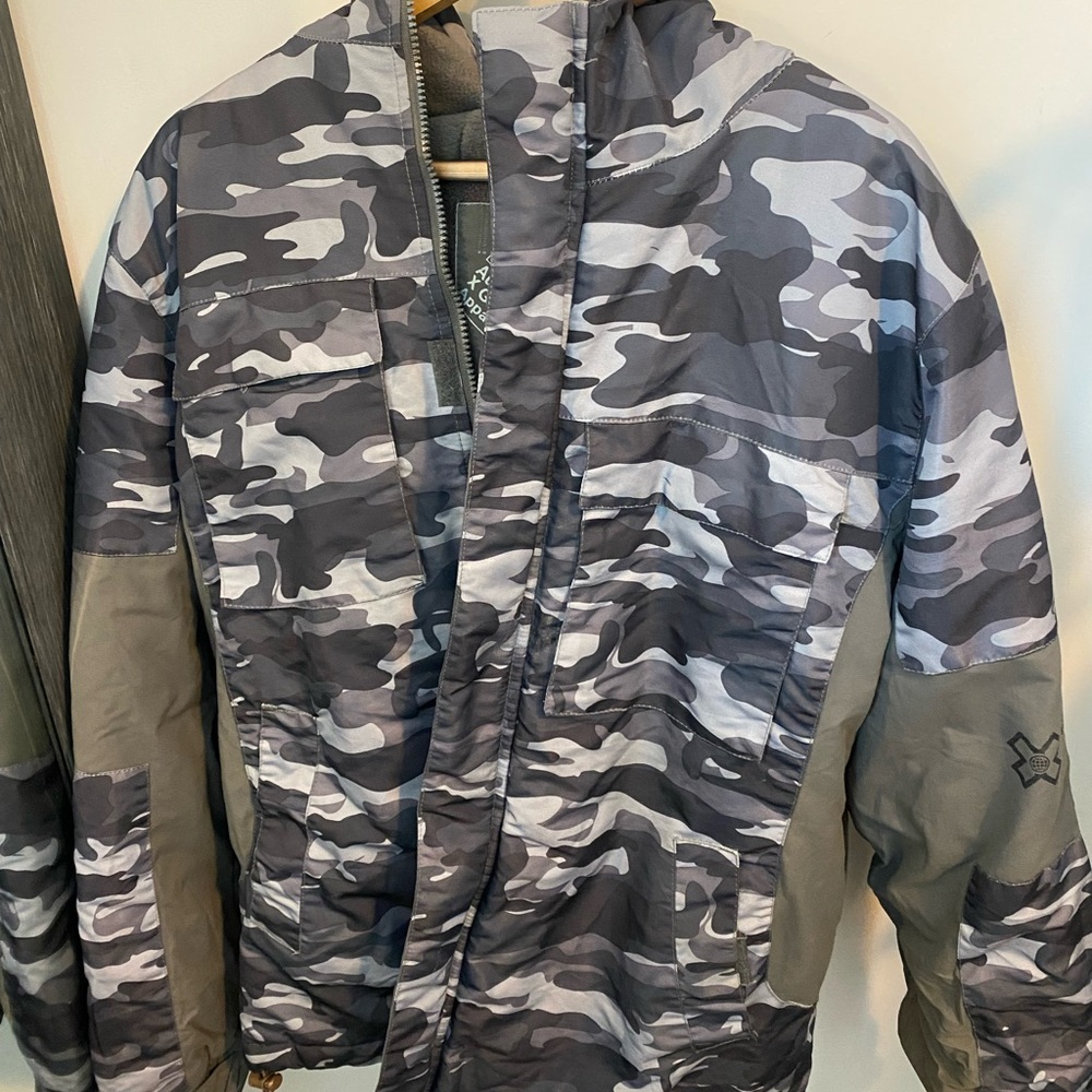 Burton mens large ski jacket